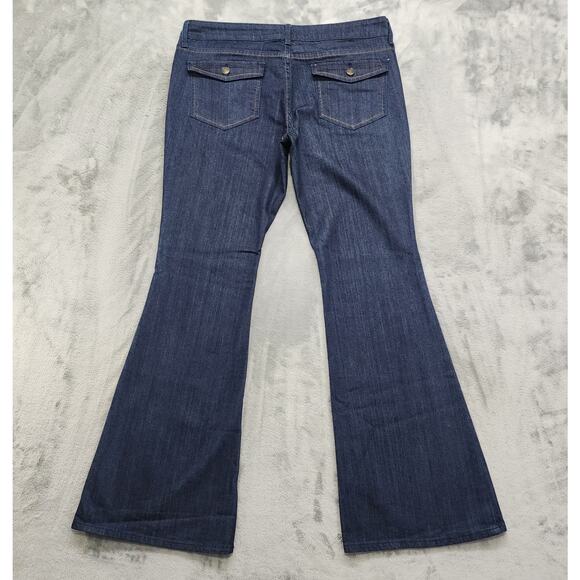 Old Navy Jeans Womens 12 Blue Dark Wash Mid Rise Flare Leg Stretch Flap Pockets - Picture 3 of 13